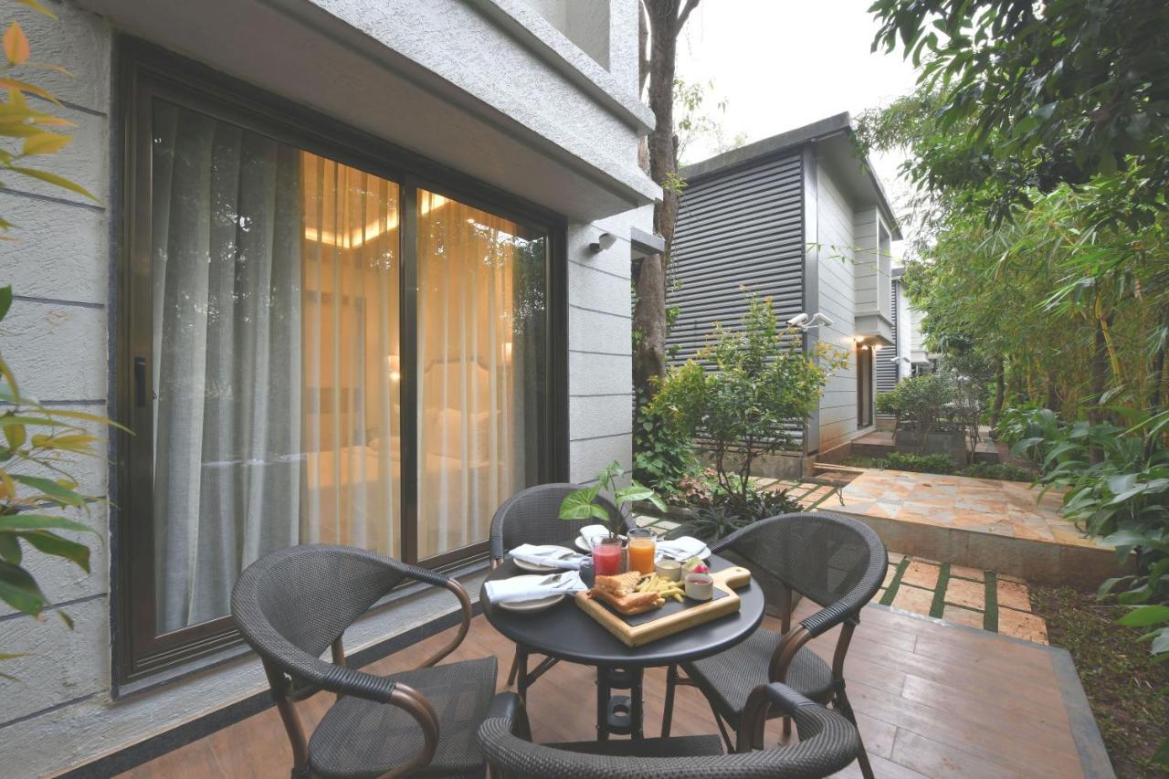 Hotel Arova Woods Zinc Journey By The Fern, Lonavala Esterno foto